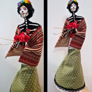 El Mundo de Tchella<BR><FONT FACE="poppins" SIZE=3 COLOR="aeaeae">Modelagem com Armação e Massa</FONT>